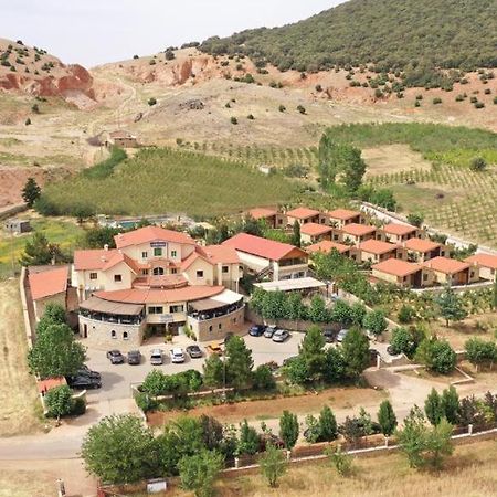 Auberge Tourtite 이프란 외부 사진